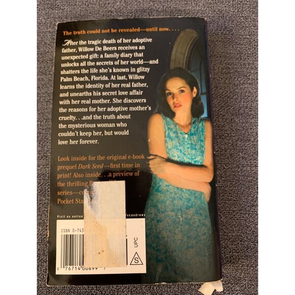 V.C. Andrews Hidden Leaves Paperback Book - Picture 2 of 8